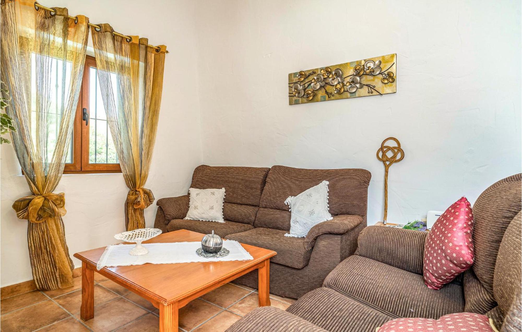 Gorgeous Home In Cajiz With Wifi Cajis Luaran gambar